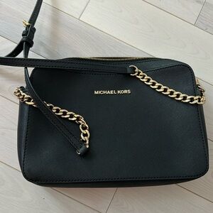 Michael Kors Cross Body